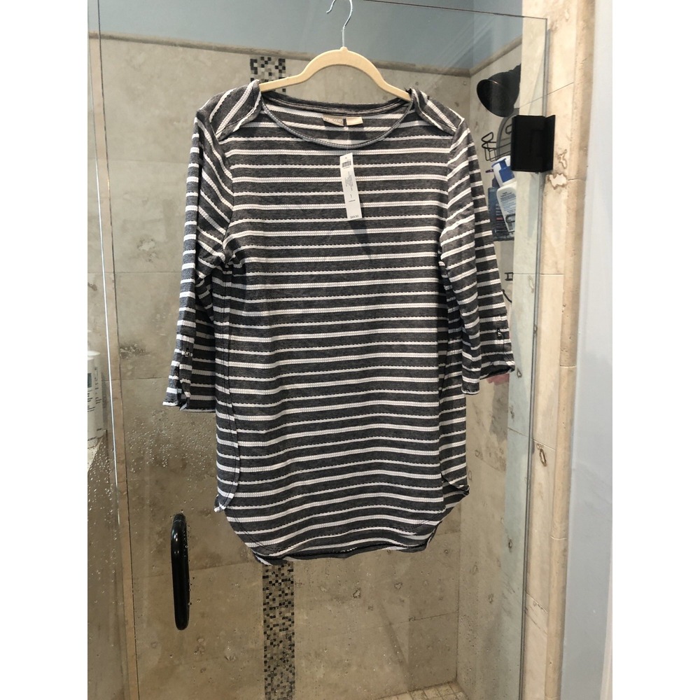 NWT Chico's Zenergy Textured Envelope Hem Black White Tunic Sweater 1